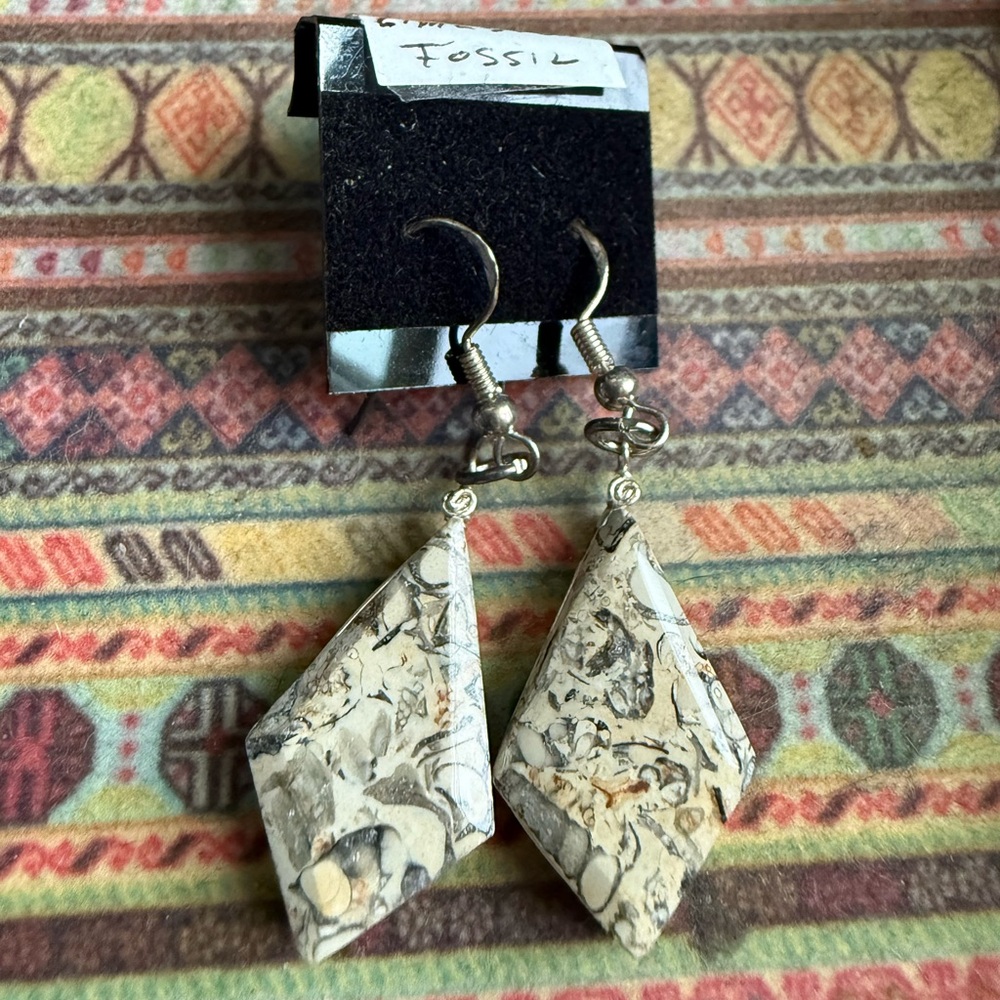 NWT Limestone Fossil Earrings from a Vermont Quarry Authentic Sterling Silver